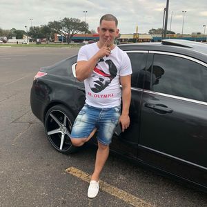 Meet your Posher, Rolando